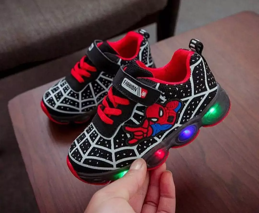 Zapatos Genérico Deportivos Fashión Spider Man con Luces precio